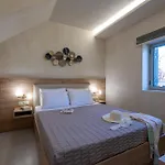Pasithea Villa *